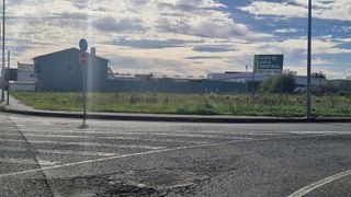 Terreno en venta en Piñeiros- Freixeiro en Narón