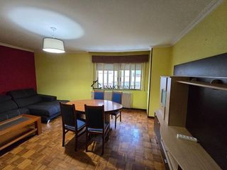 Piso en venta en Poio