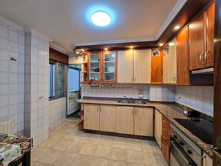 Piso en venta en Poio