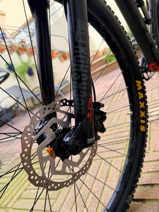 Bicicleta Scott Scale 940 M (2020)