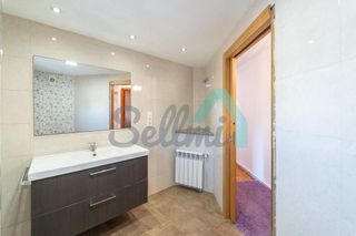 Piso en venta en Milán - Pumarín - Teatinos en Oviedo