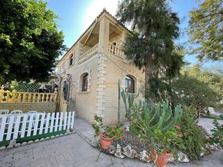 Chalet en alquiler en La Algoda - Matola - El Pla en Elche