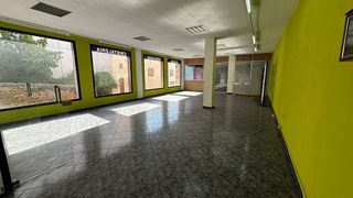 Local comercial en alquiler en Centre en Torredembarra