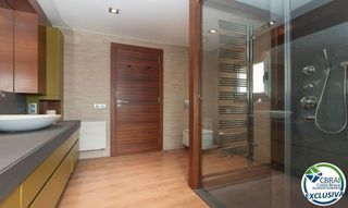 Chalet en venta en Els Grecs - Mas Oliva en Roses