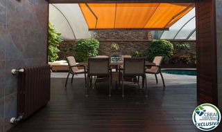 Chalet en venta en Els Grecs - Mas Oliva en Roses