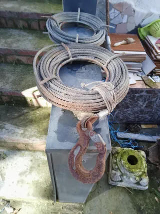 Cable de acero con gancho