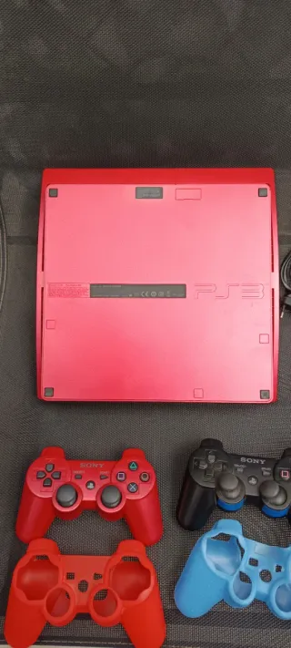 Consola PS3 Edición Roja + 2 Mandos