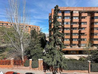 Piso en alquiler en Fuente del Berro en Madrid
