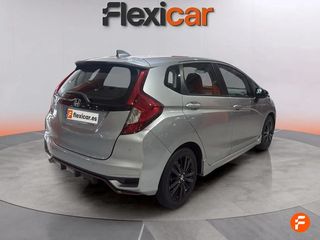 Honda Jazz 1.5 i-VTEC CVT DYNAMIC
