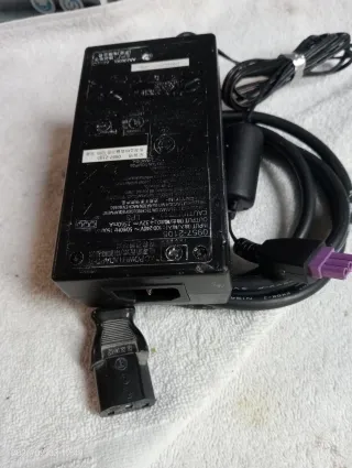 Adaptador HP 32V 1560mA