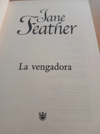 Libro novela romántica  histórica