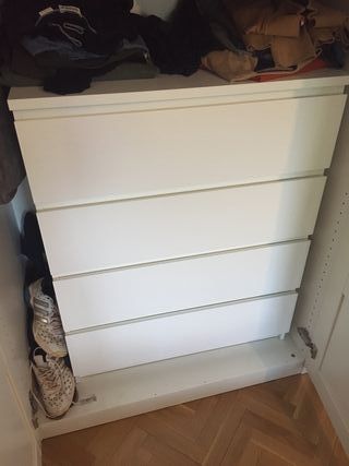 Cómoda MALM IKEA 4 cajones blanca