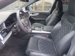 AUDI Q8 50 TDI Black L quattro tiptronic