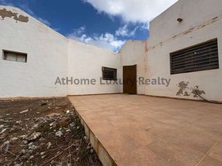 Casa en venta en Tefía-Tetir en Puerto del Rosario