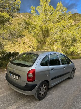 Citroen Xsara Picasso 1.8 Etiqueta B ZBE