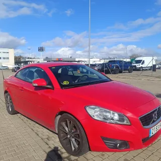 Volvo C70 2011