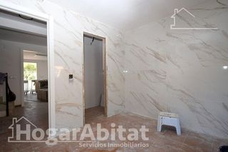 Chalet en venta en Centro en Chiva