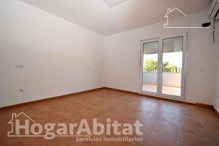 Chalet en venta en Centro en Chiva