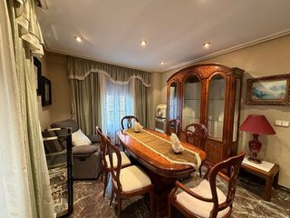 Casa pareada en venta en Úbeda
