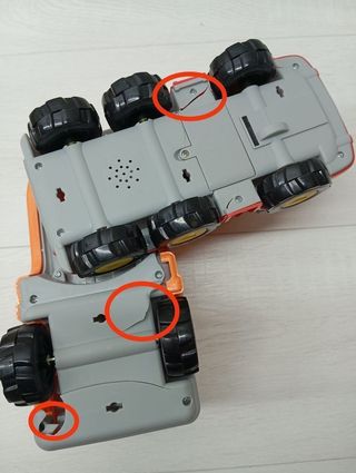 Camión de juguete SEVECLOTREE