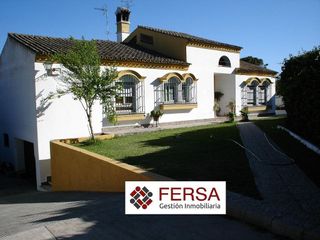 Chalet en venta en Crevillet - Pinar Alto en Puerto de Santa María (El)