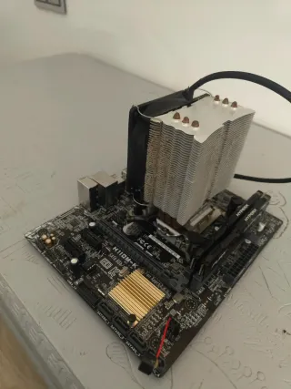 Placa Base DDR4 con Disipador y procesador I5-6500