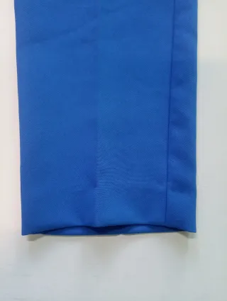 Pantalón azul metálico