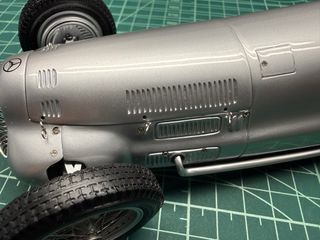 Maqueta CMC Mercedes Benz W154 1:18