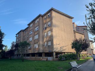 Garaje en venta en Alisal - Cazoña - San Román en Santander