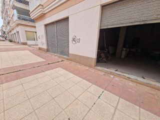 Local comercial en venta en Águilas ciudad en Águilas