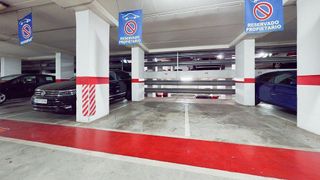 Garaje en venta en San Luis en Almería