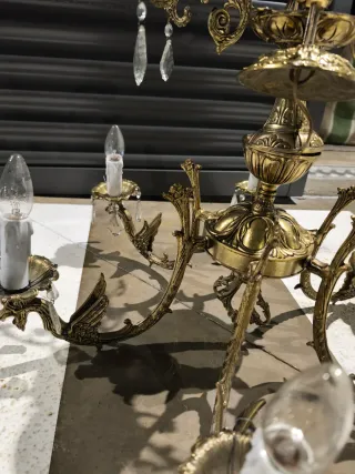 Lámpara araña vintage dragones dorada