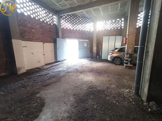 Local comercial en venta en Inmobiliaria - Barreda en Torrelavega