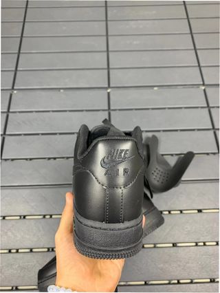 Nike Air Force 1 Low '07 Negras Talla 42