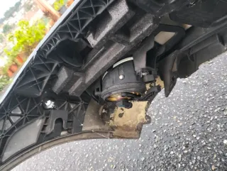 Defensa Delantera Mercedes Clase C