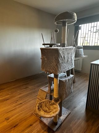 Rascador para gatos 4  plantas 1,60