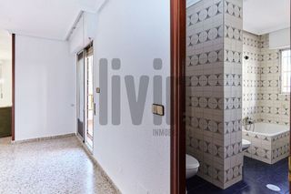 Piso en venta en Peñamefecit - Avda Barcelona en Jaén