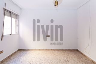 Piso en venta en Peñamefecit - Avda Barcelona en Jaén