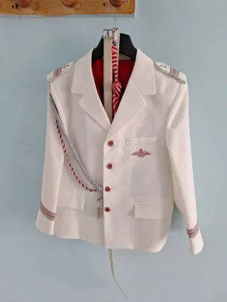 Traje Comunión Niño Blanco y Rojo