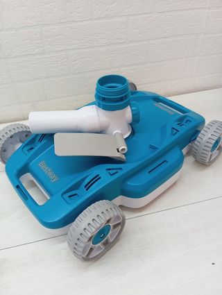 Limpiador automático para piscina