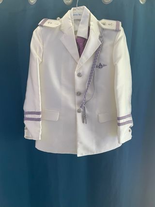 Traje de niño blanco