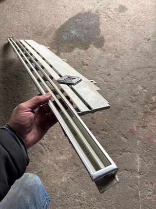 Parrilla Renault Supercinco GT Despiece