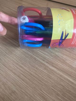 Set de tijeras y perforadora para manualidades