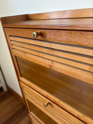 Mueble zapatero de bambú 3 puertas