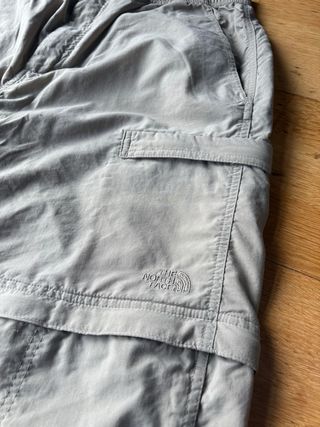 Pantalones The North Face convertibles marrón