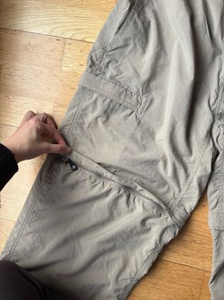 Pantalones The North Face convertibles marrón