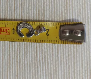 Ciondolo C oro bianco 750 con diamanti