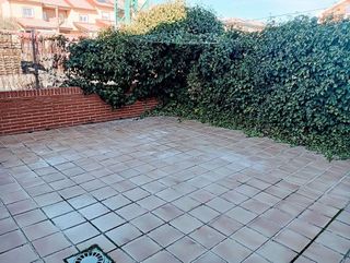 Casa en alquiler en Villalbilla pueblo en Villalbilla