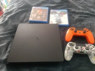 Consola PS4 Slim 1TB + 2 Mandos + Juegos.