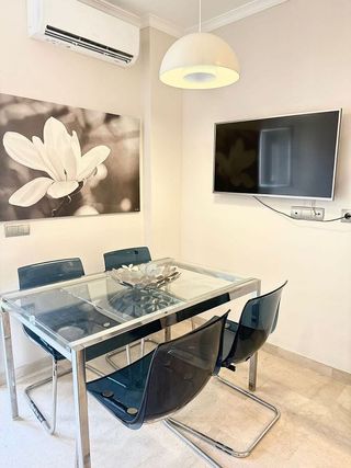 Piso en alquiler en Santa Catalina - Canteras en Palmas de Gran Canaria(Las)